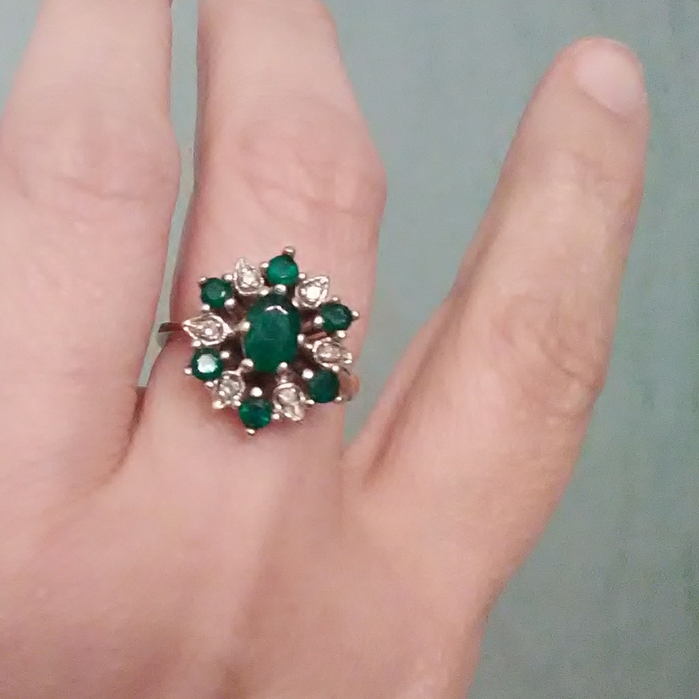 Insanely beautiful emerald ring!